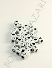 6 mm Plastik Zar Harf-Karışık (9012)